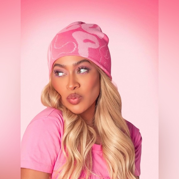 Authentic Pink Mea Culpa x Lala Beanie - Picture 5 of 6